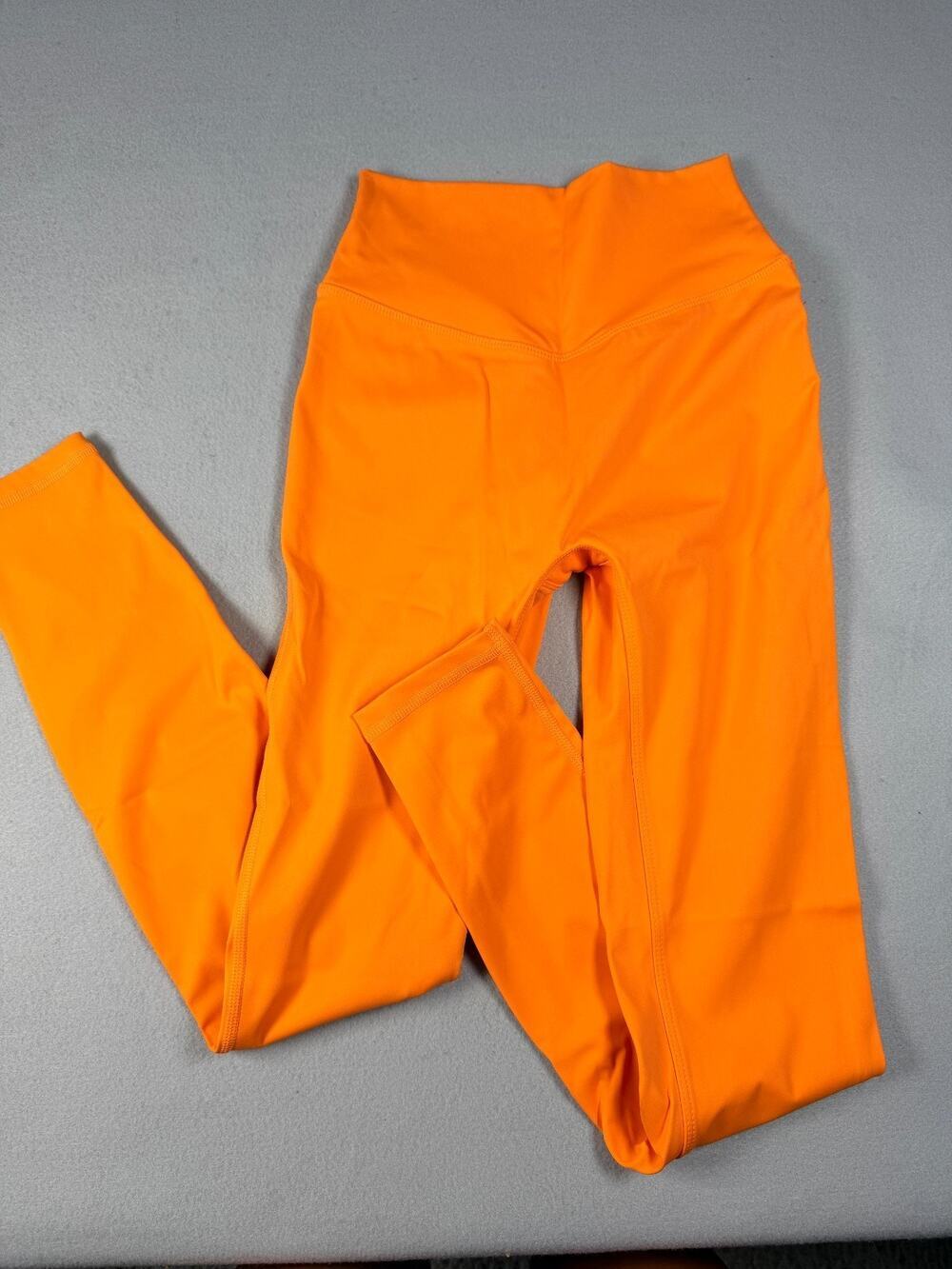 Orange Scrunch Butt Leggings Womens Small Seamless High Waist NWOT